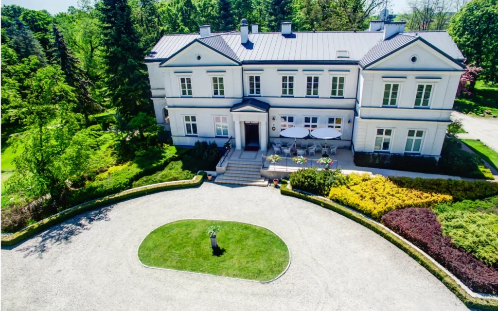 BIały Pałac Palczew