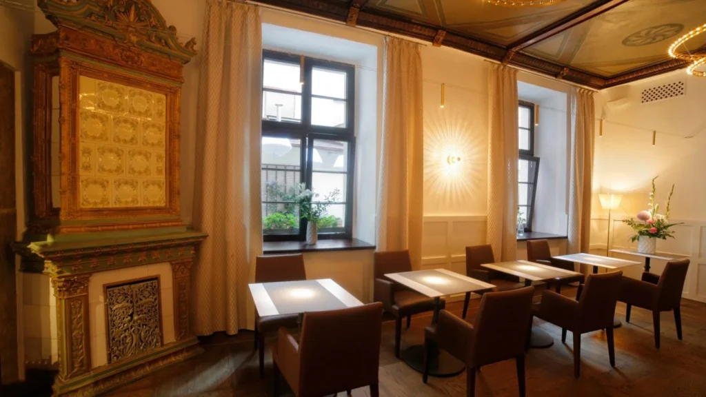 Apartamenty Sowa Torun Restauracja