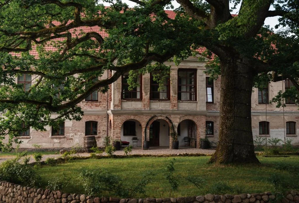 Pałac pod dębem